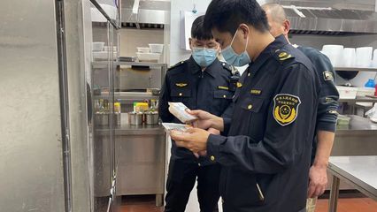 江蘇省儀征市市場監(jiān)管局開展醫(yī)療機(jī)構(gòu)食品安全專項檢查，保障食品經(jīng)營安全